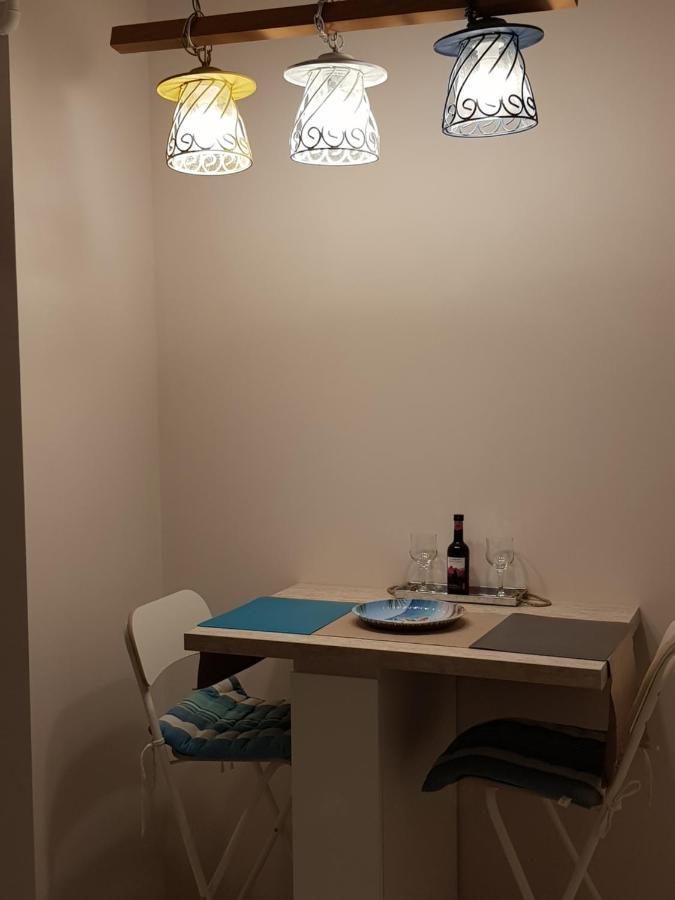 Marina Central Sunshine Studio Apartment Bucharest Luaran gambar